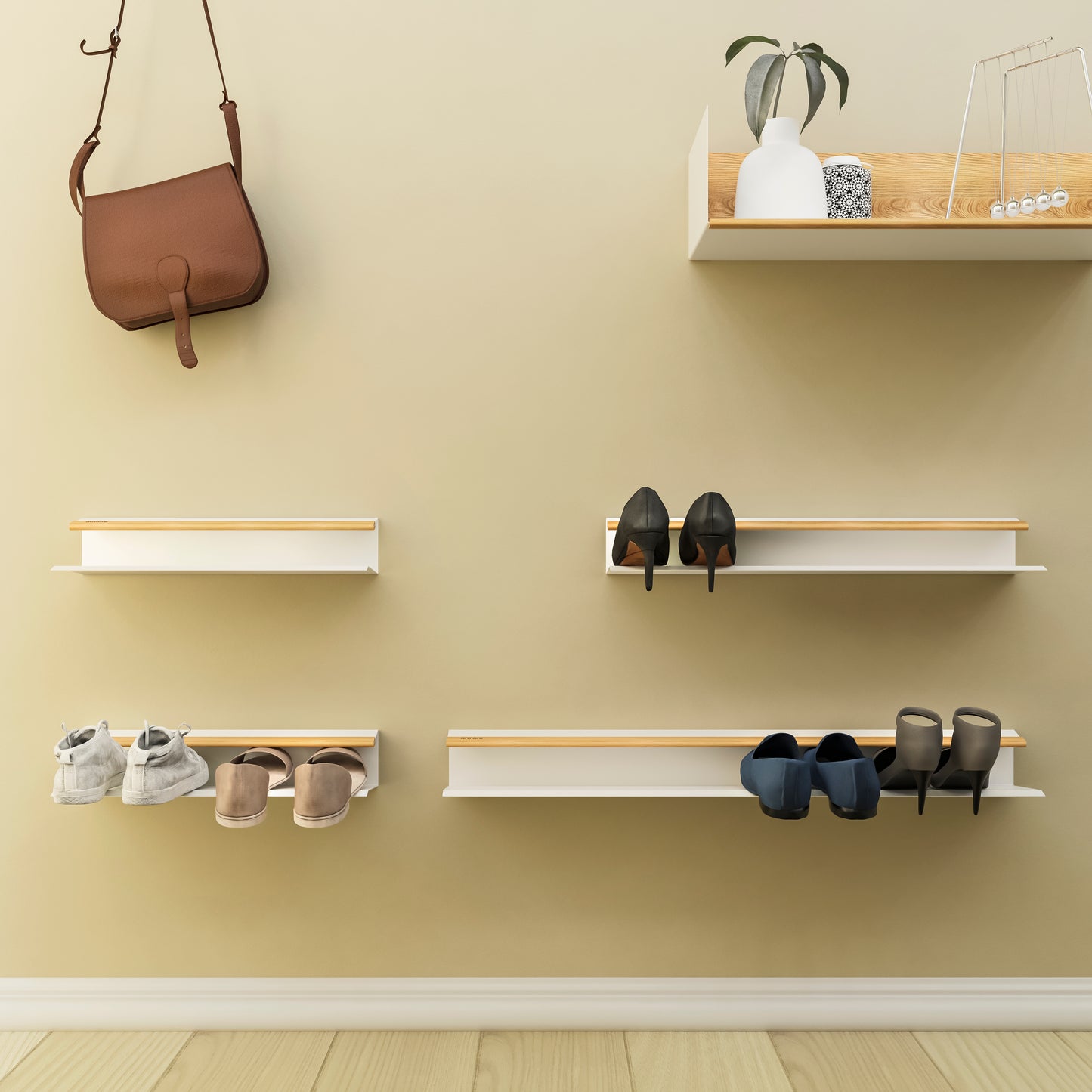 Modern white wall shelf in solid wood and metal, 58x26x15 cm, multipurpose